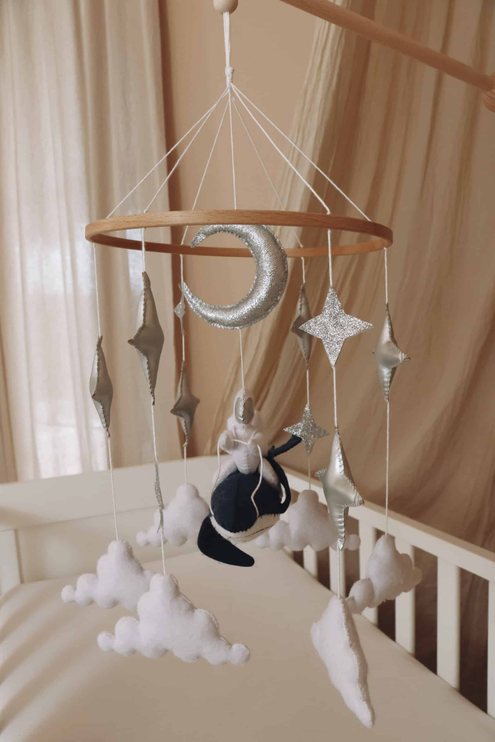 Astronaut Baby Mobiel – Handgemaakt van Hout – Decoratief & Eco – 25cm-12